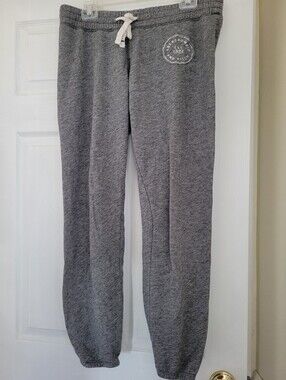 NWOT Women's Abercromb Gray Drawstring Sweatpants